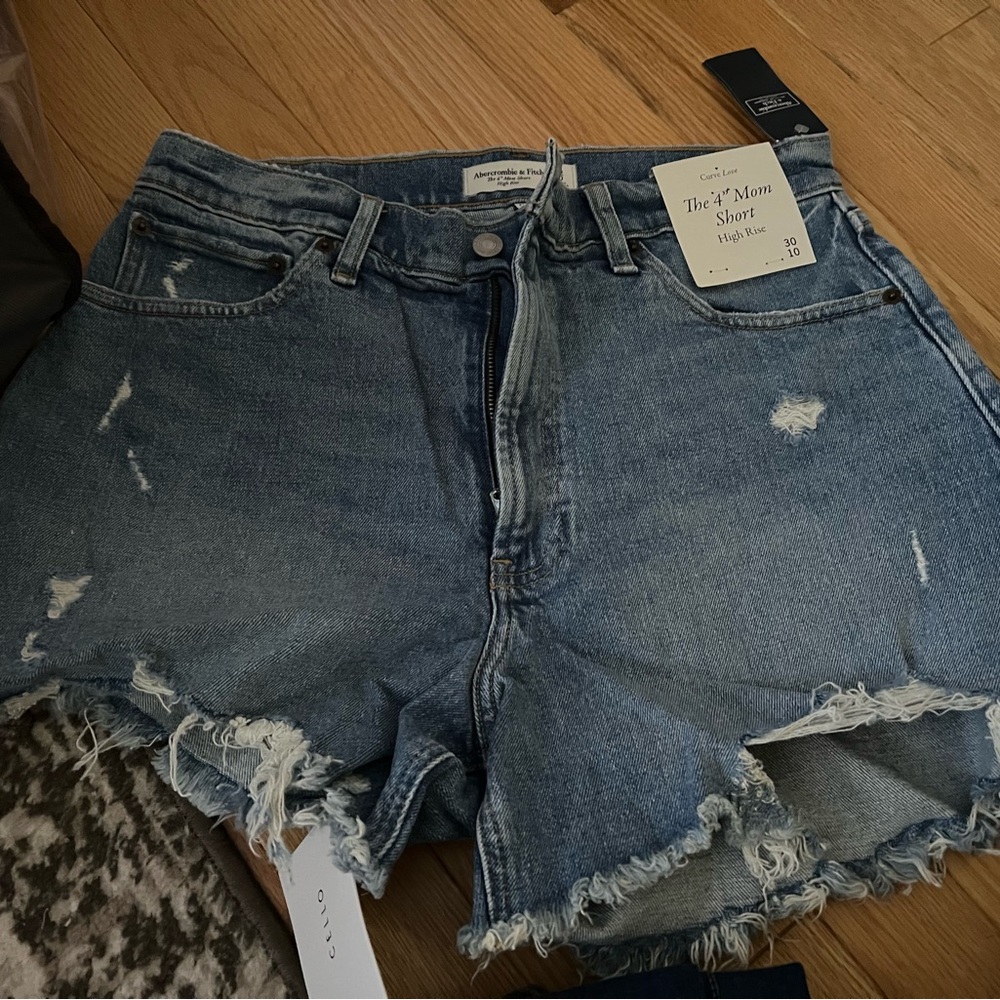 Abercrombie & Fitch